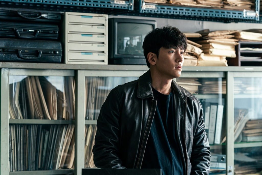 Ji Chang Wook impulsiona carreira com novos dramas, filme de ação e gesto solidário